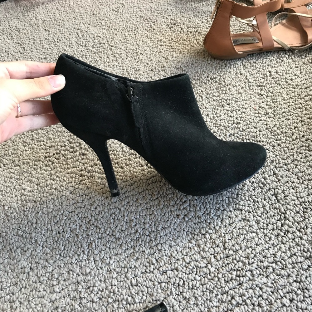 INC International Concepts Booties